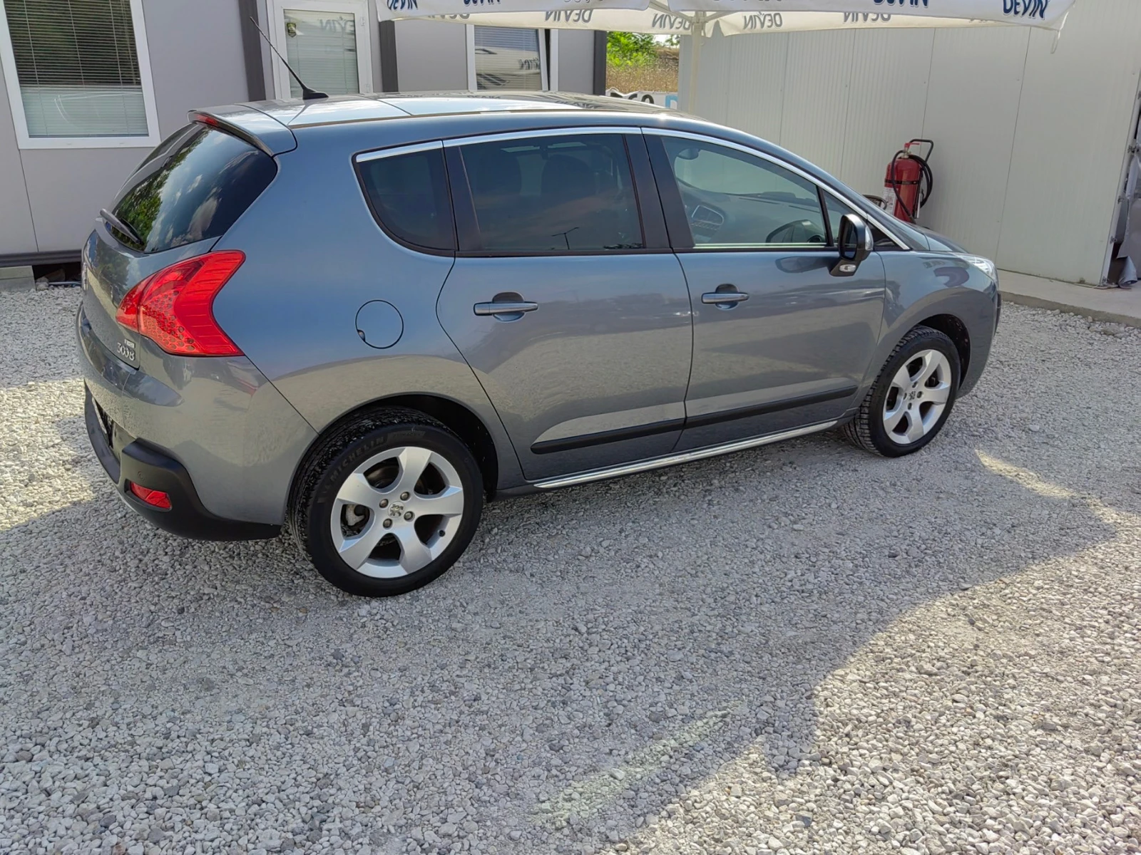 Peugeot 3008 1.6hdi 112k* Head Up * Panorama* UNIKAT*  | Mobile.bg   15