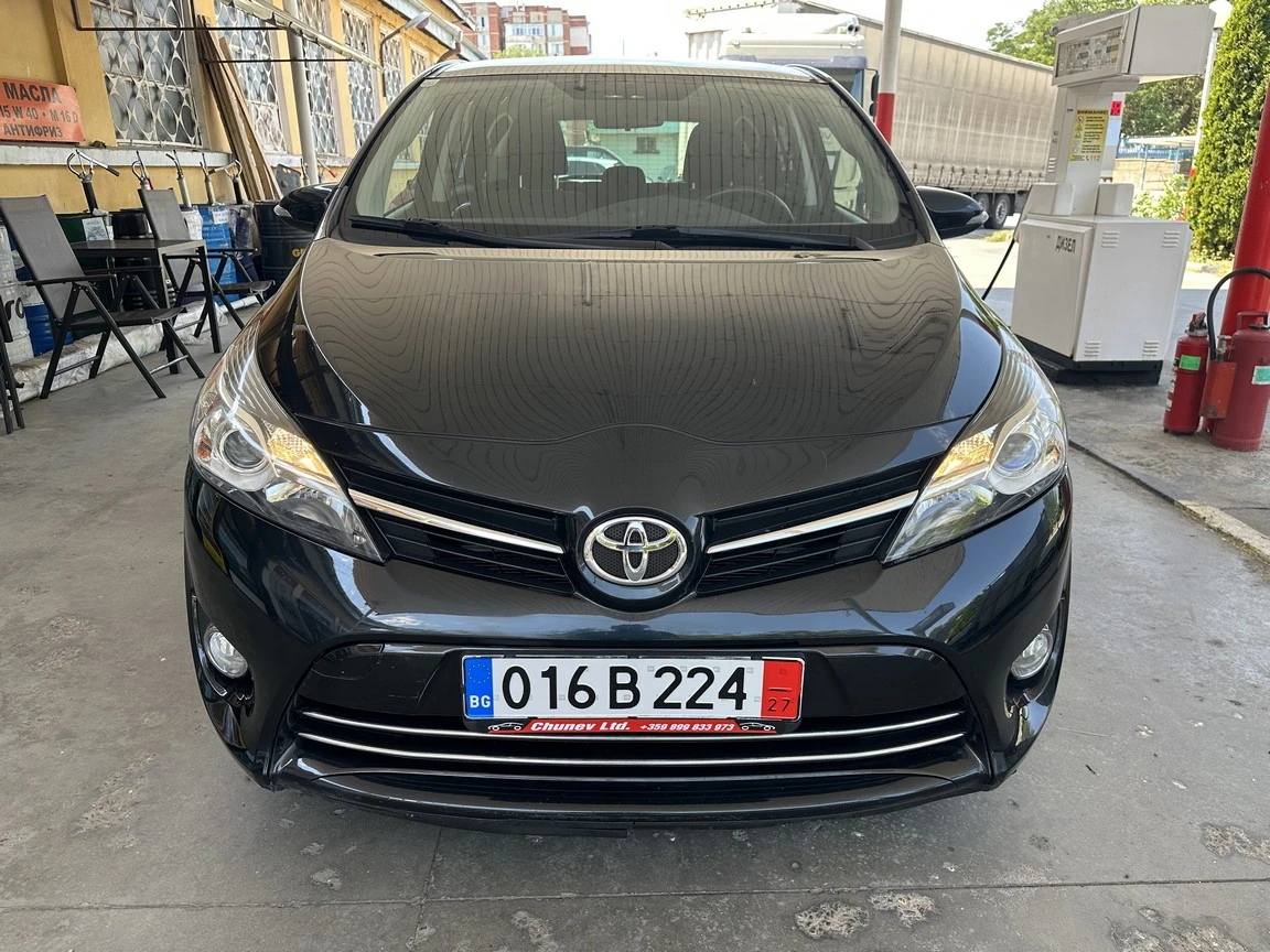 Toyota Verso 2.0d4d 125ks NAVI - изображение 2