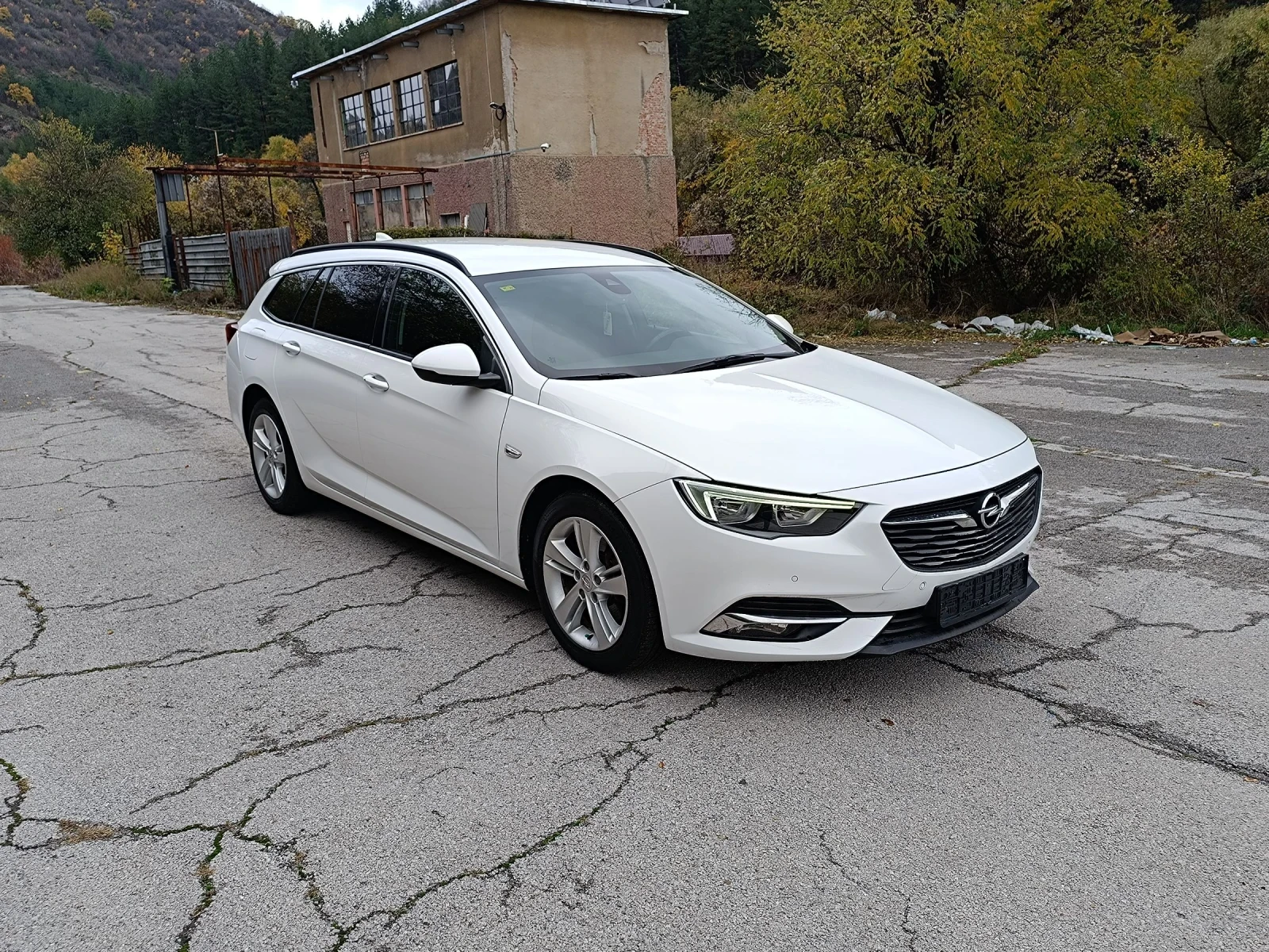 Opel Insignia 1.6 D Euro 6 | Mobile.bg — изображение 3