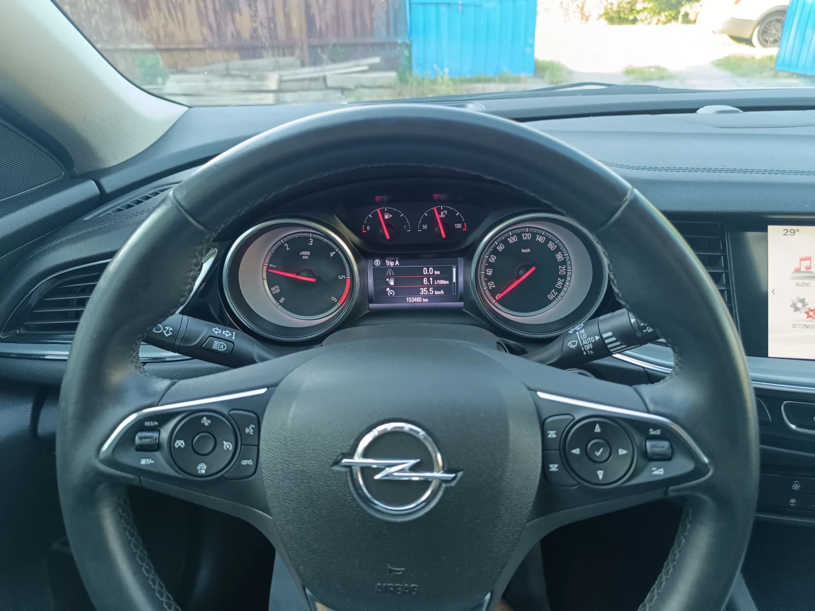 Opel Insignia 1.6 D Euro 6 | Mobile.bg — изображение 14