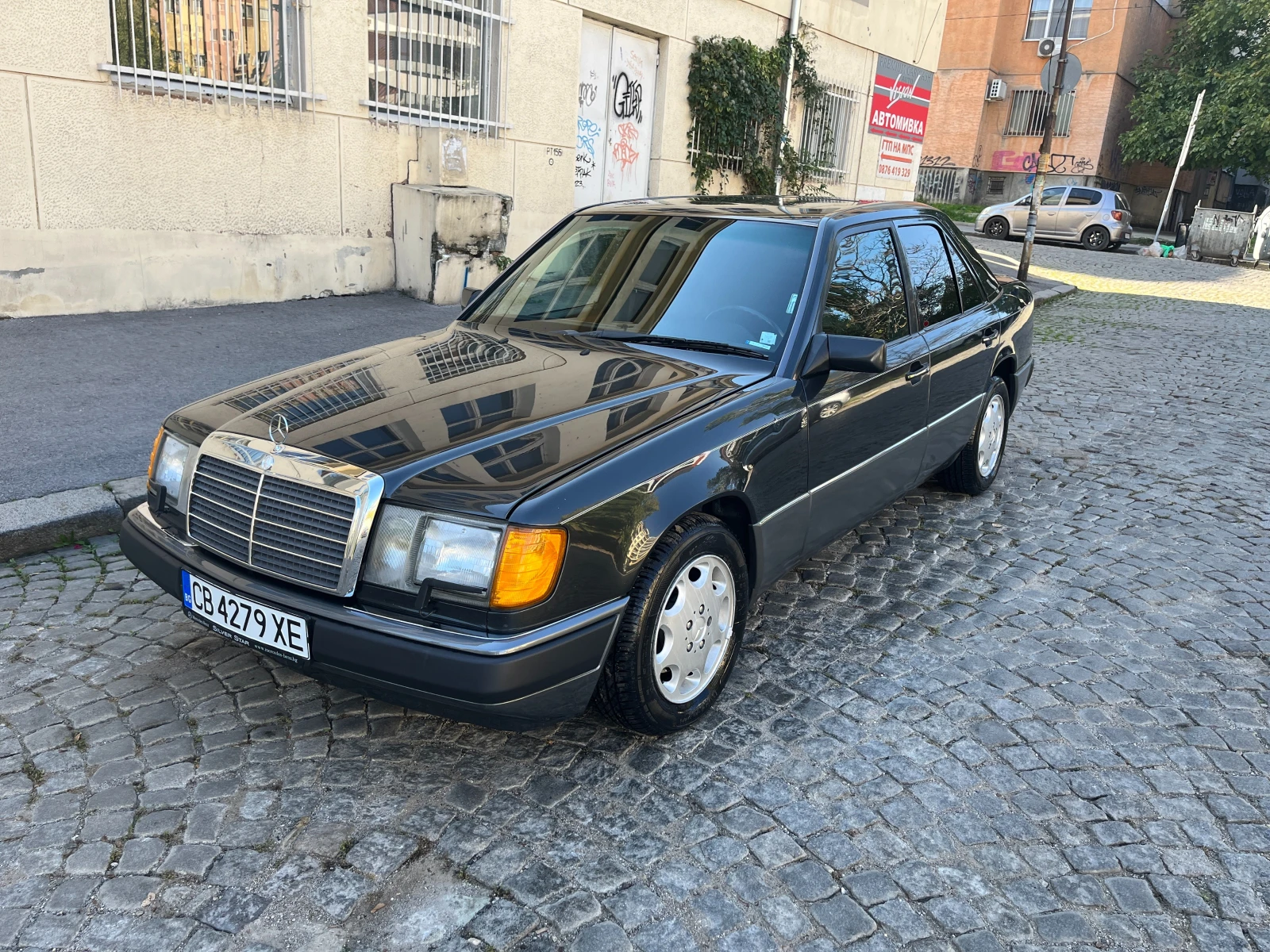 Mercedes-Benz 124 400/420 E - изображение 4