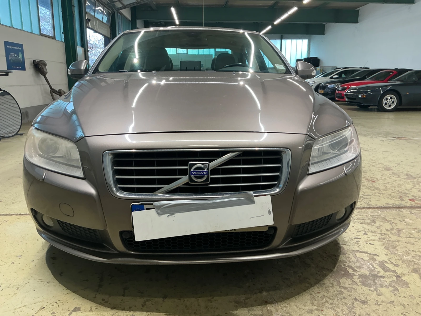 Volvo S80 2.4 D5 | Executive - изображение 3