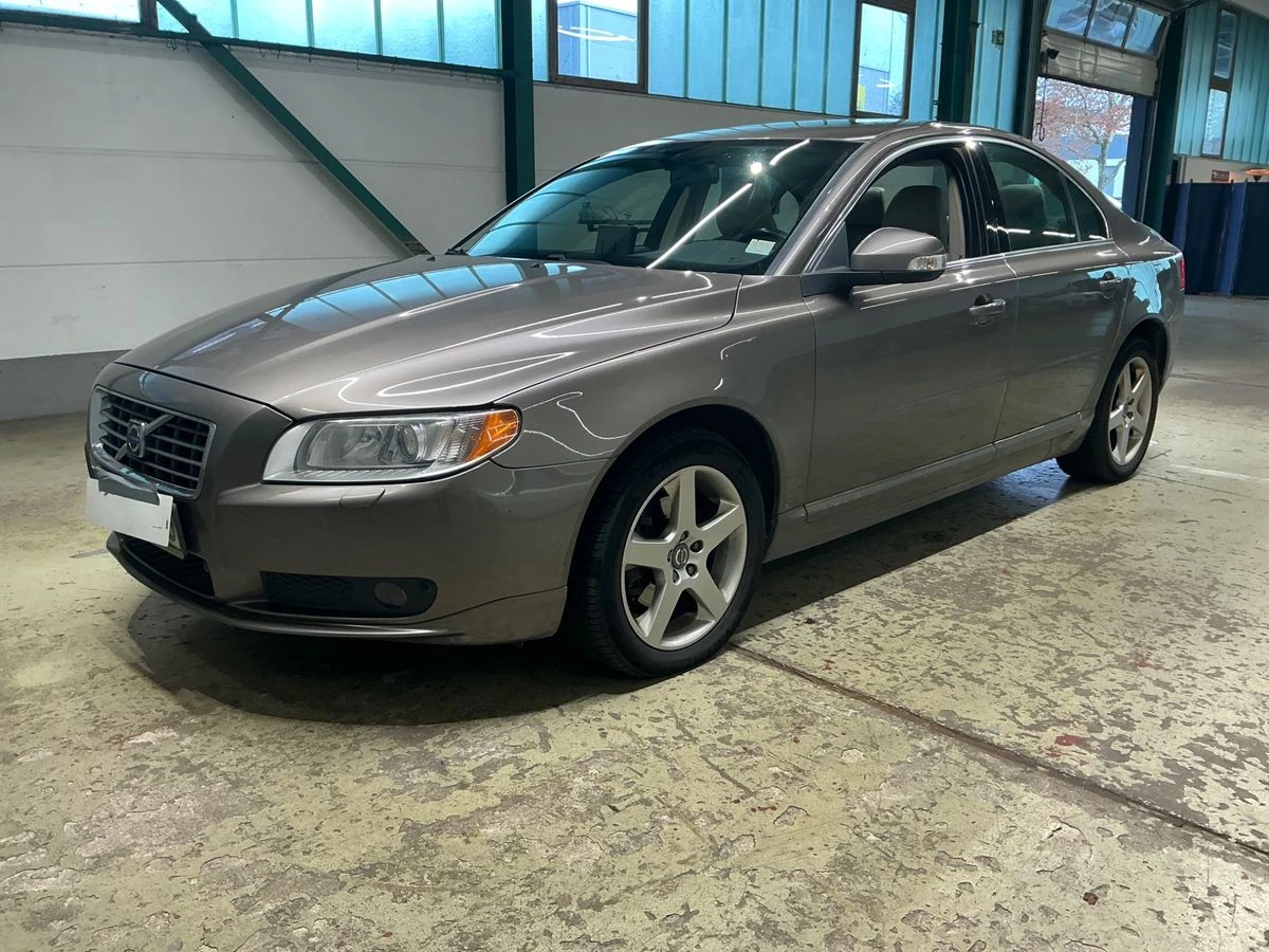 Volvo S80 2.4 D5 | Executive | Mobile.bg � ����������� 1