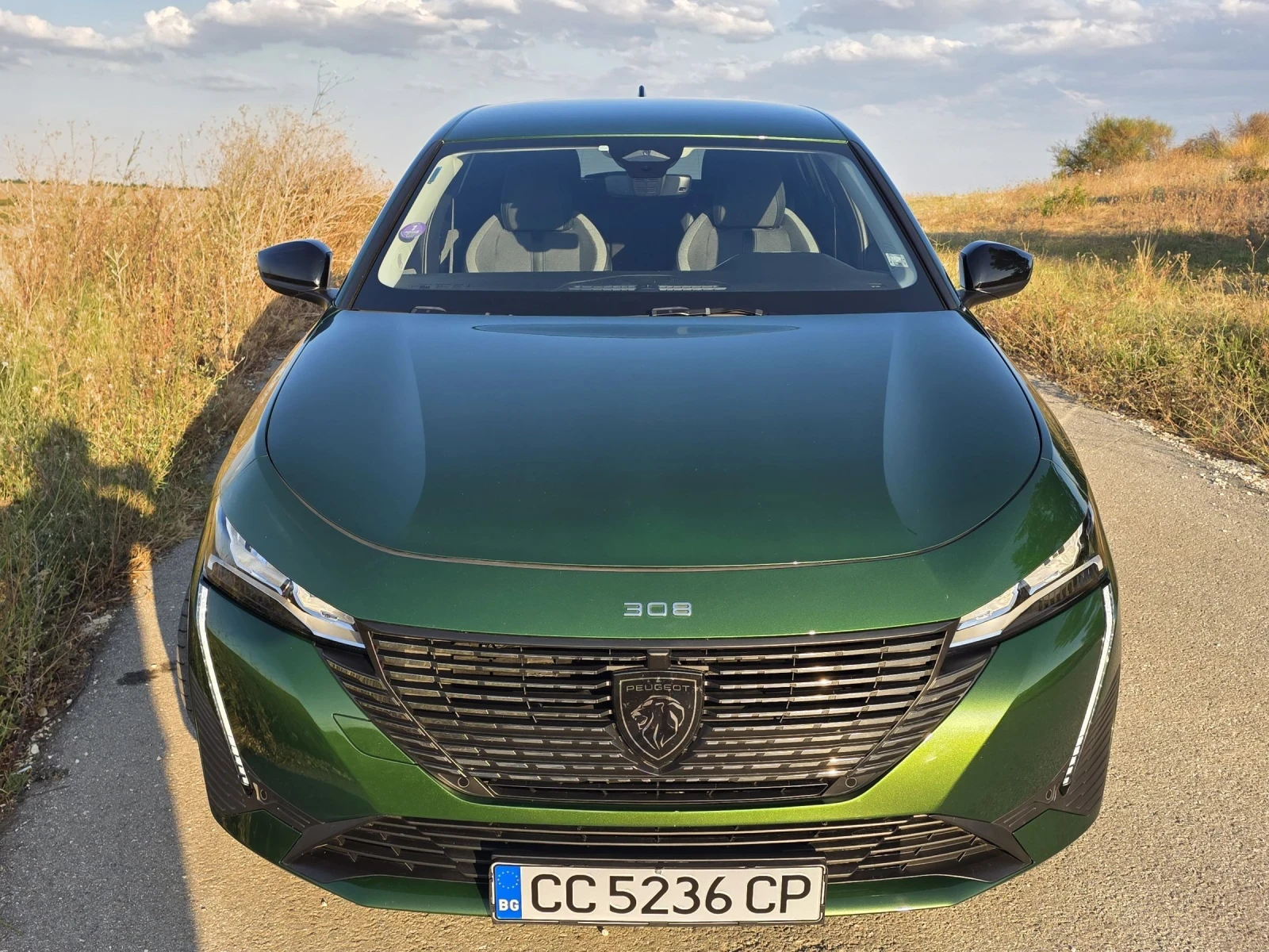 Peugeot 308 1.2i - изображение 2