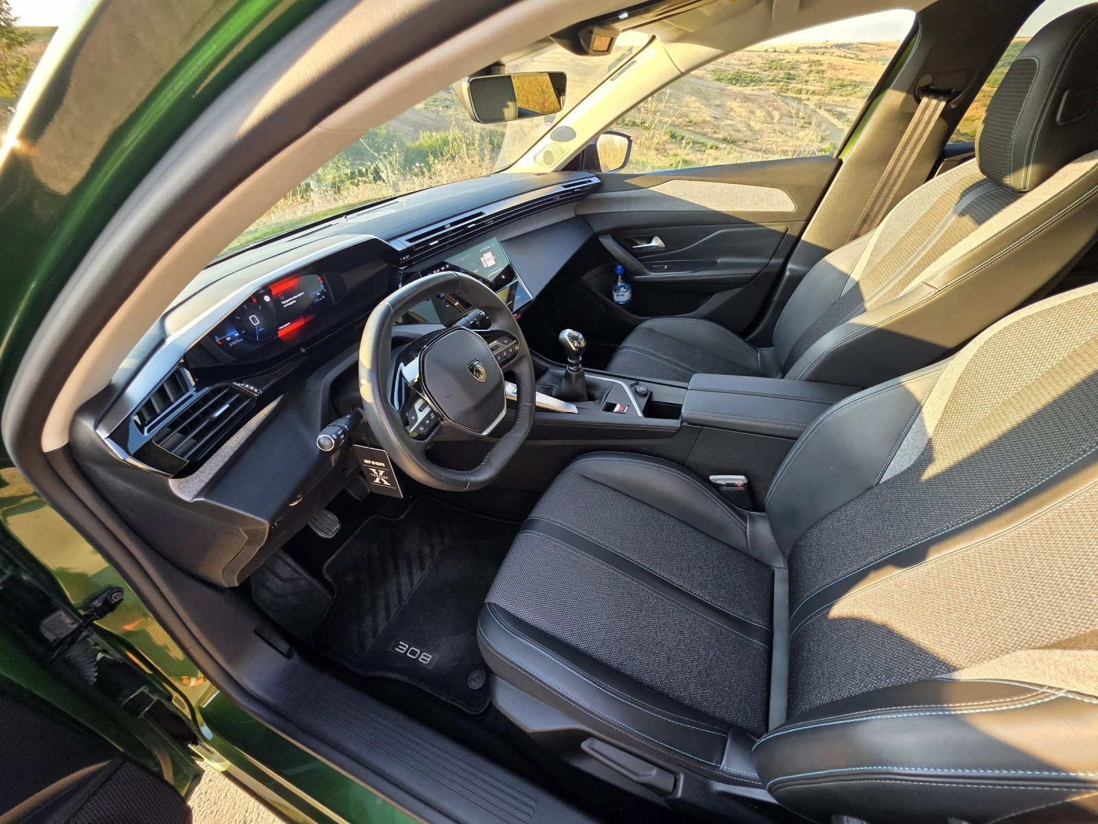 Peugeot 308 1.2i | Mobile.bg � ����������� 11