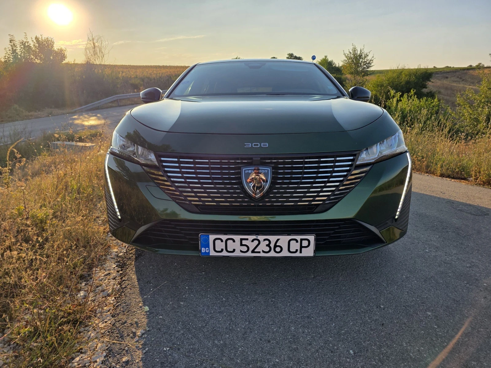 Peugeot 308 1.2i - изображение 10