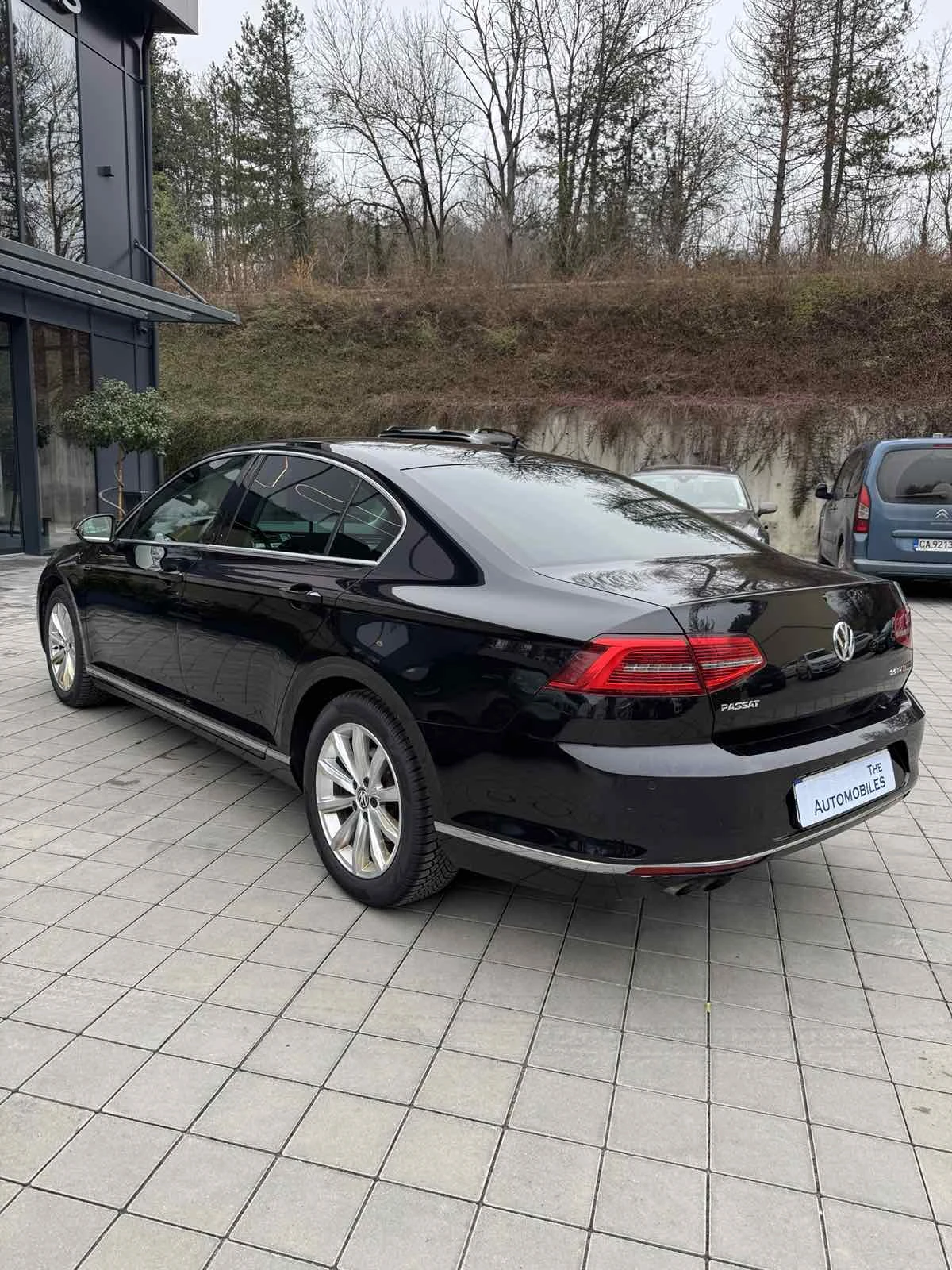 VW Passat HIGHLINE 4MOTION - изображение 6