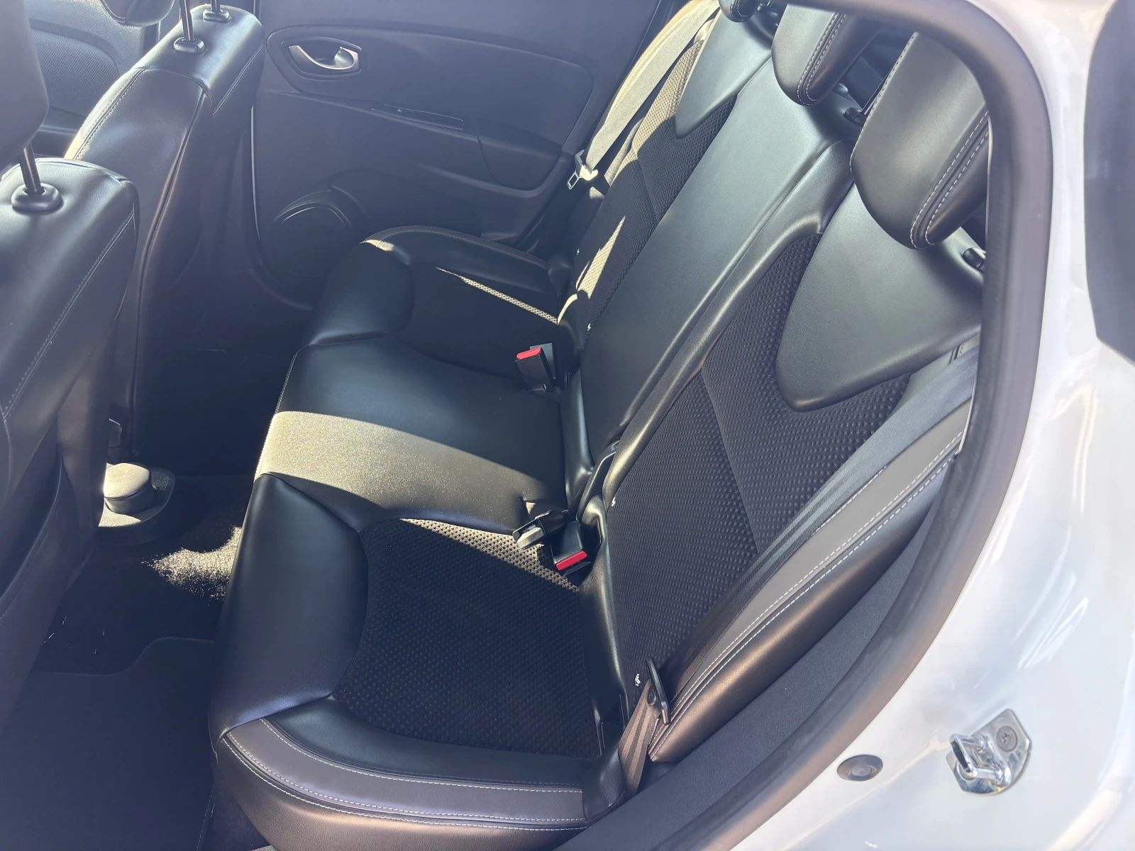 Renault Clio Full Led/EURO 6, снимка 7 - Автомобили и джипове - 53829492