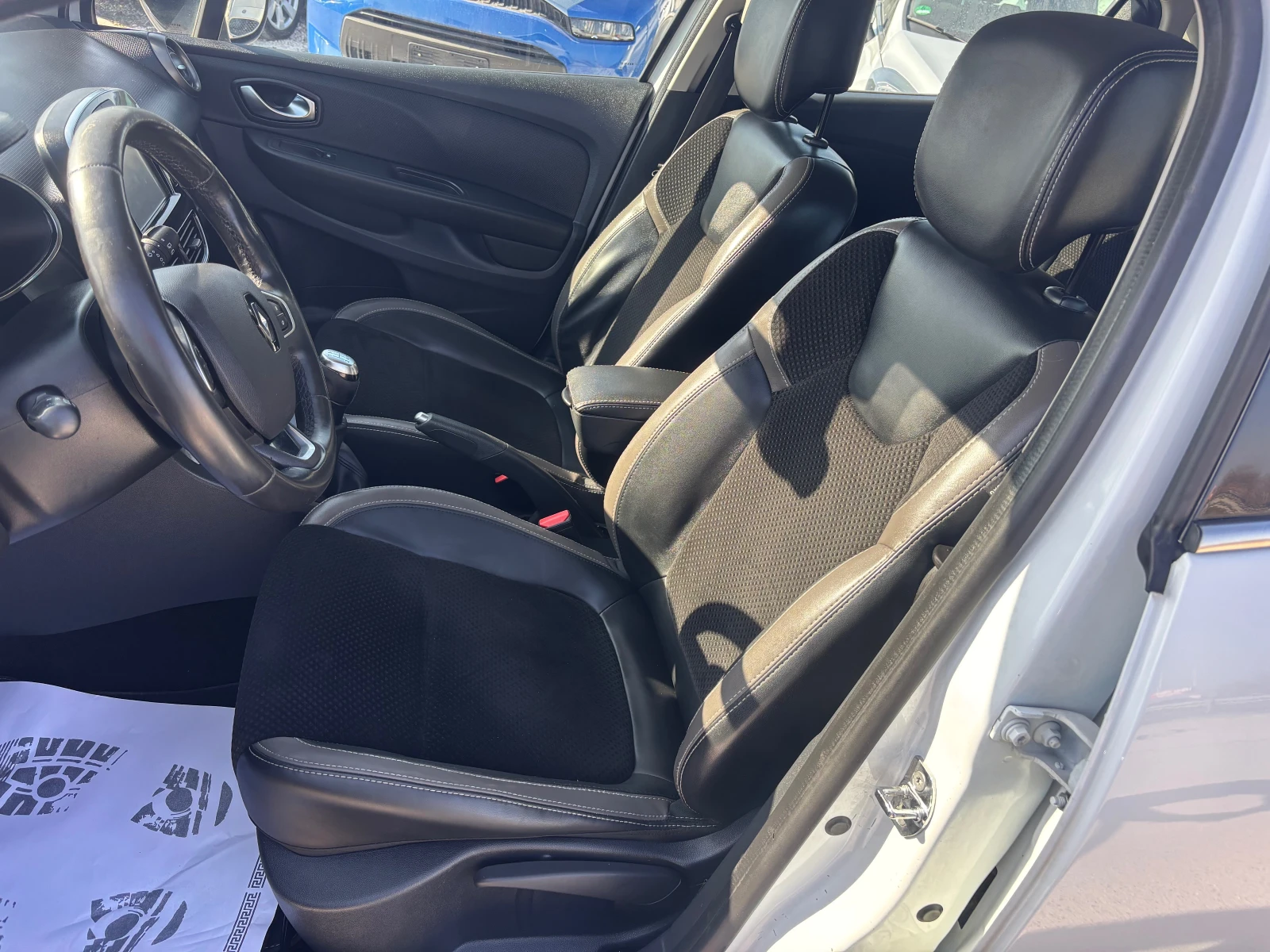 Renault Clio Full Led/EURO 6, снимка 6 - Автомобили и джипове - 53829492