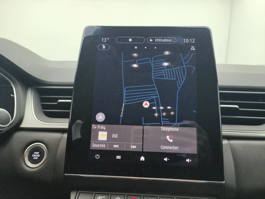 Renault Captur 1.3 TCe Intens, снимка 9 - Автомобили и джипове - 54358774