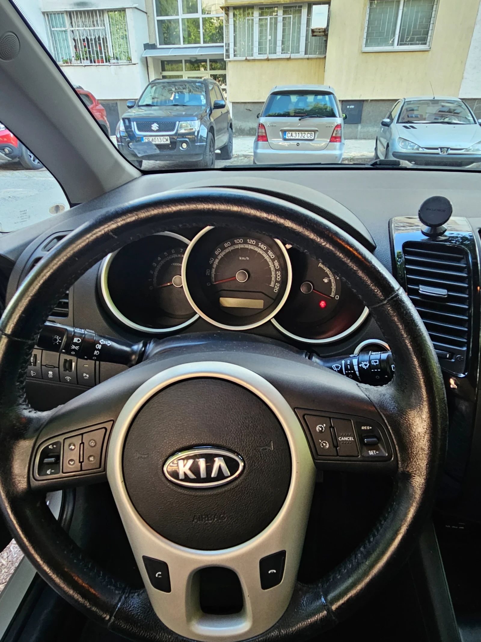 Kia Venga, снимка 4 - Автомобили и джипове - 54634292