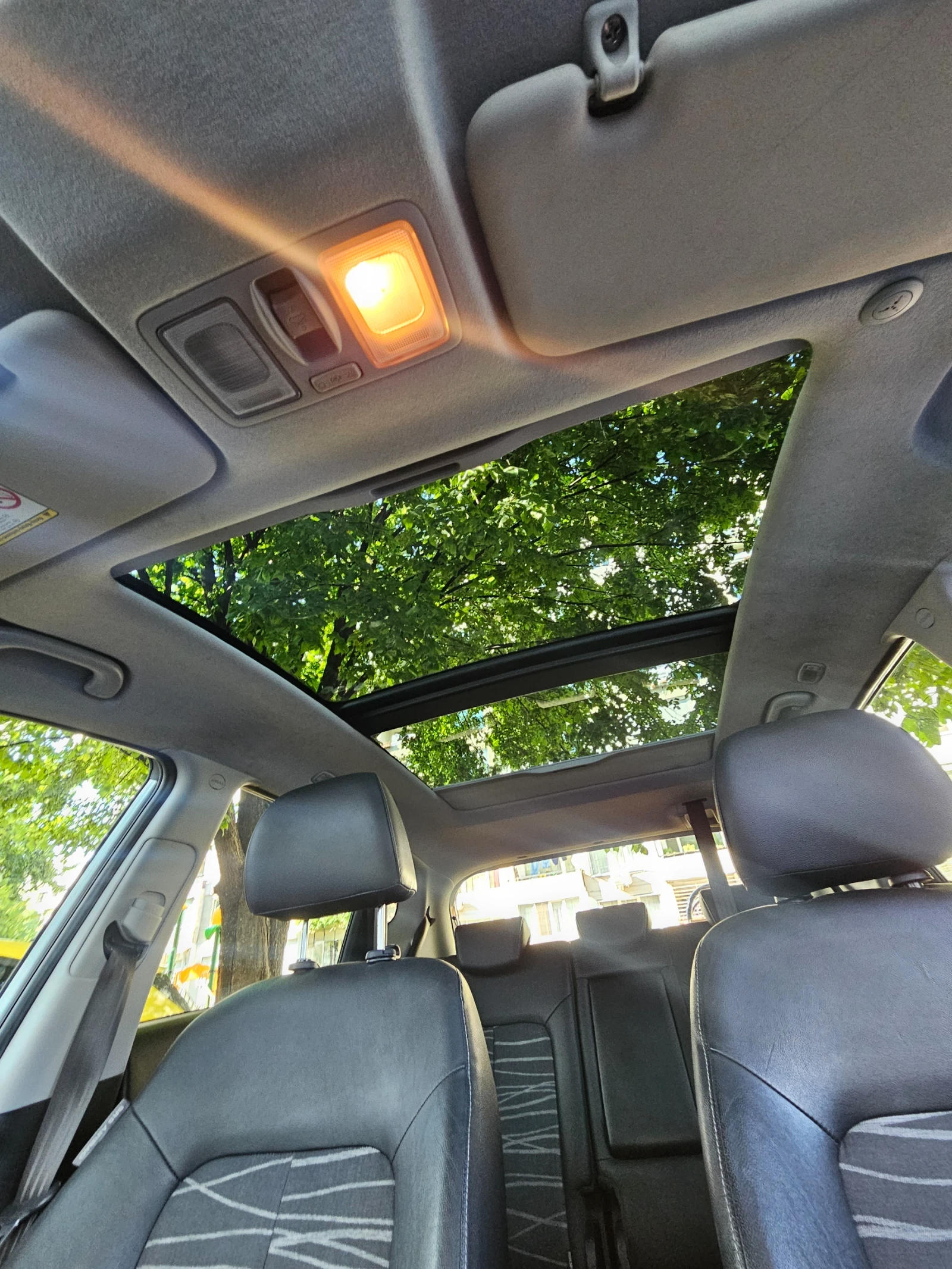 Kia Venga, снимка 3 - Автомобили и джипове - 54634292