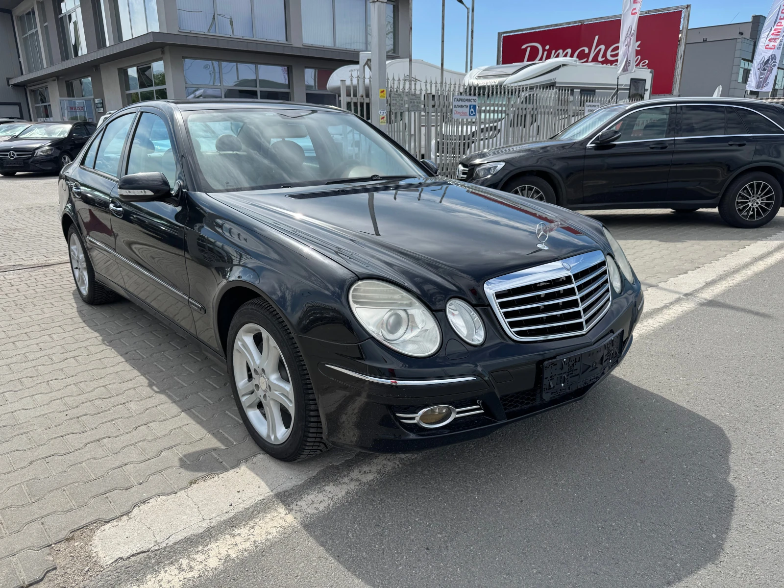 Mercedes-Benz E 320 CDI, снимка 3 - Автомобили и джипове - 54798411
