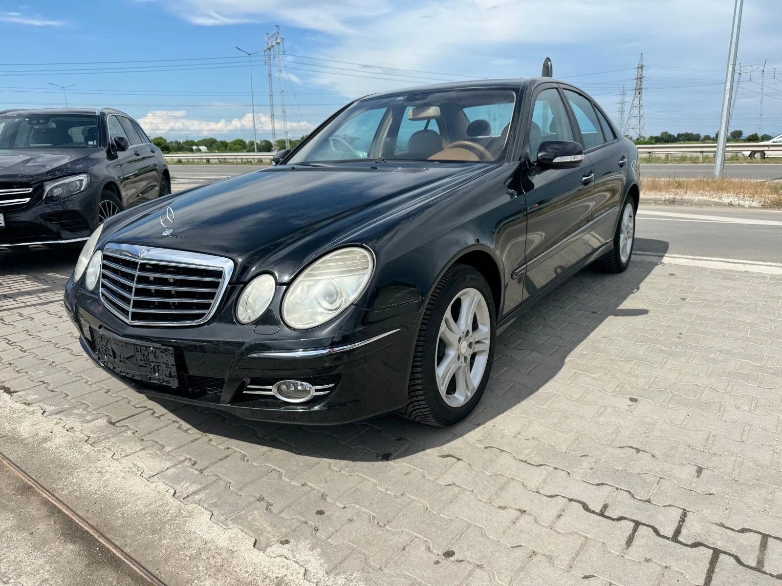 Mercedes-Benz E 320 CDI, снимка 2 - Автомобили и джипове - 54798411