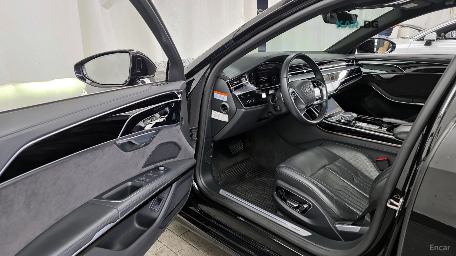 Audi A8 QUATTRO / DISTRONIC / HEADUP / ОБДУХ / МАСАЖ , снимка 7 - Автомобили и джипове - 54919545