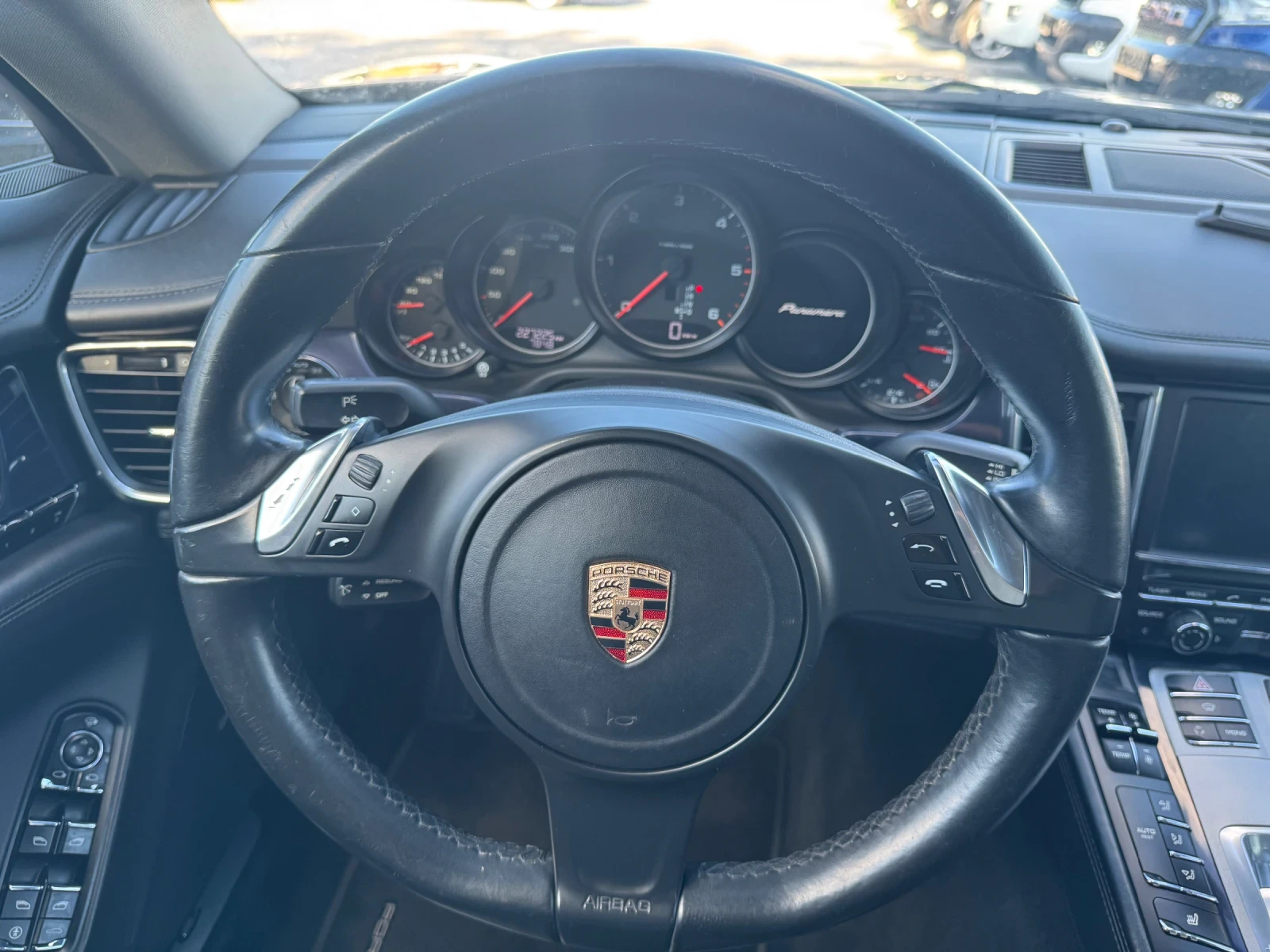 Porsche Panamera 3.0d / , снимка 16 - Автомобили и джипове - 55038288