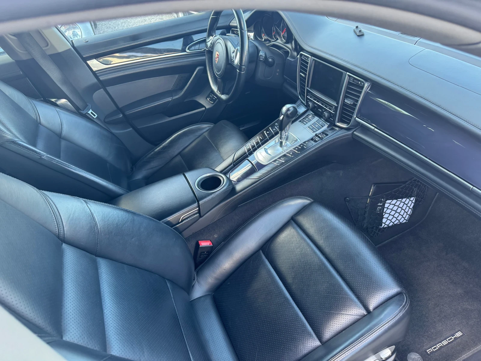 Porsche Panamera 3.0d / , снимка 13 - Автомобили и джипове - 55038288