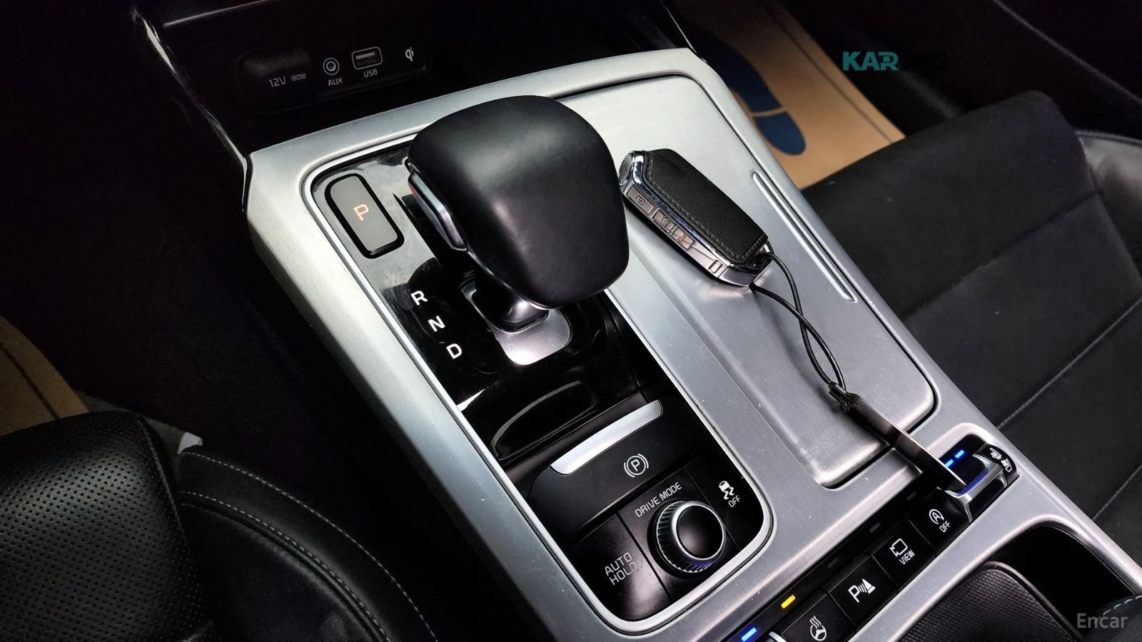 Kia Stinger * 3.3T* AWD* GT* ПОДГРЕВ* ОБДУХВАНЕ* ПАНО* 360* HU, снимка 9 - Автомобили и джипове - 55261637