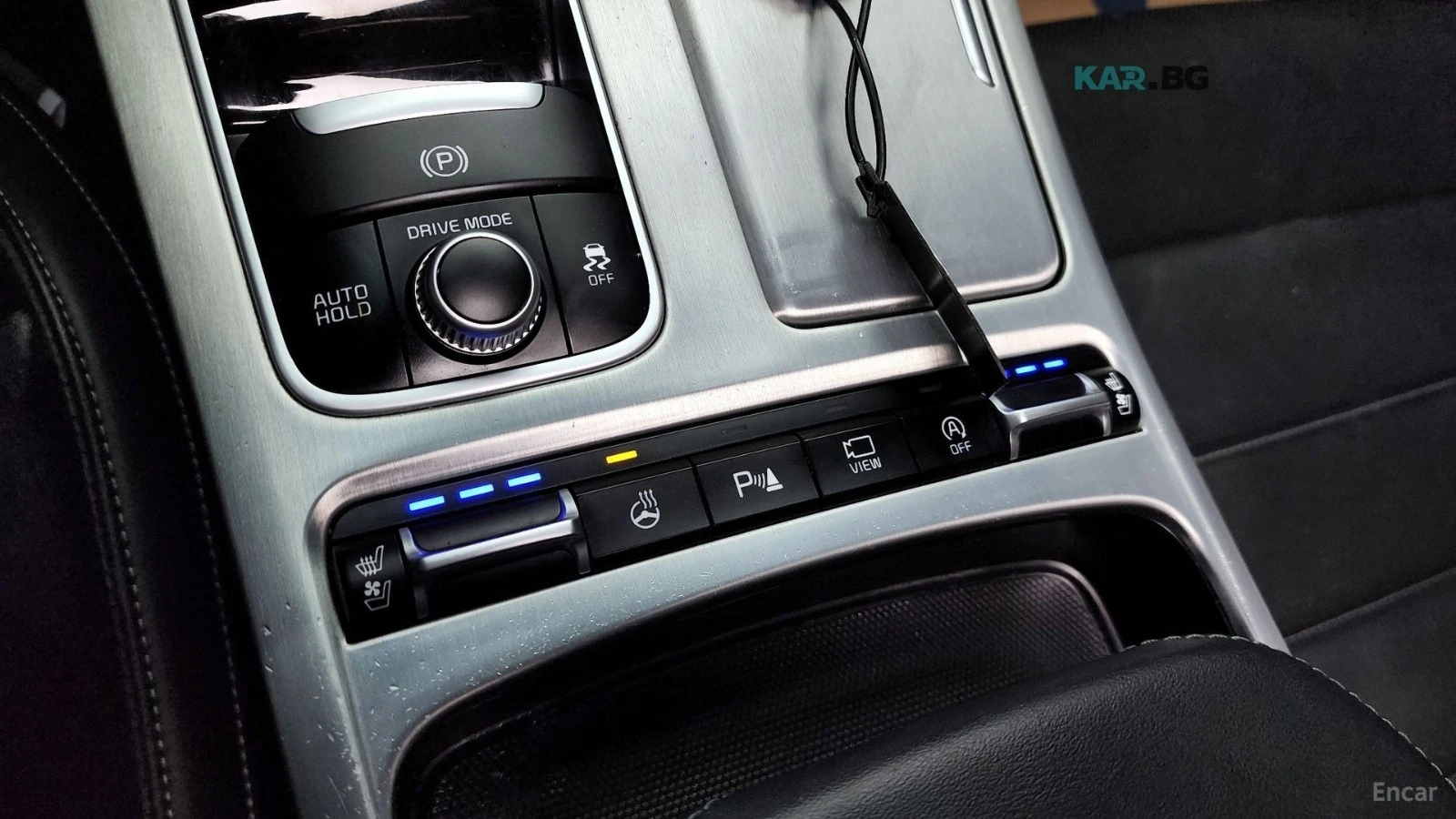 Kia Stinger * 3.3T* AWD* GT* ПОДГРЕВ* ОБДУХВАНЕ* ПАНО* 360* HU, снимка 17 - Автомобили и джипове - 55261637