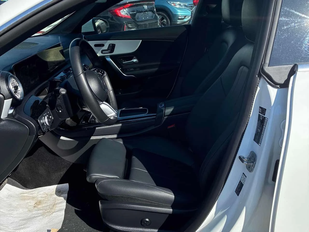 Mercedes-Benz CLA 250 DISRONIC* PANORAMA* , снимка 12 - Автомобили и джипове - 55476371