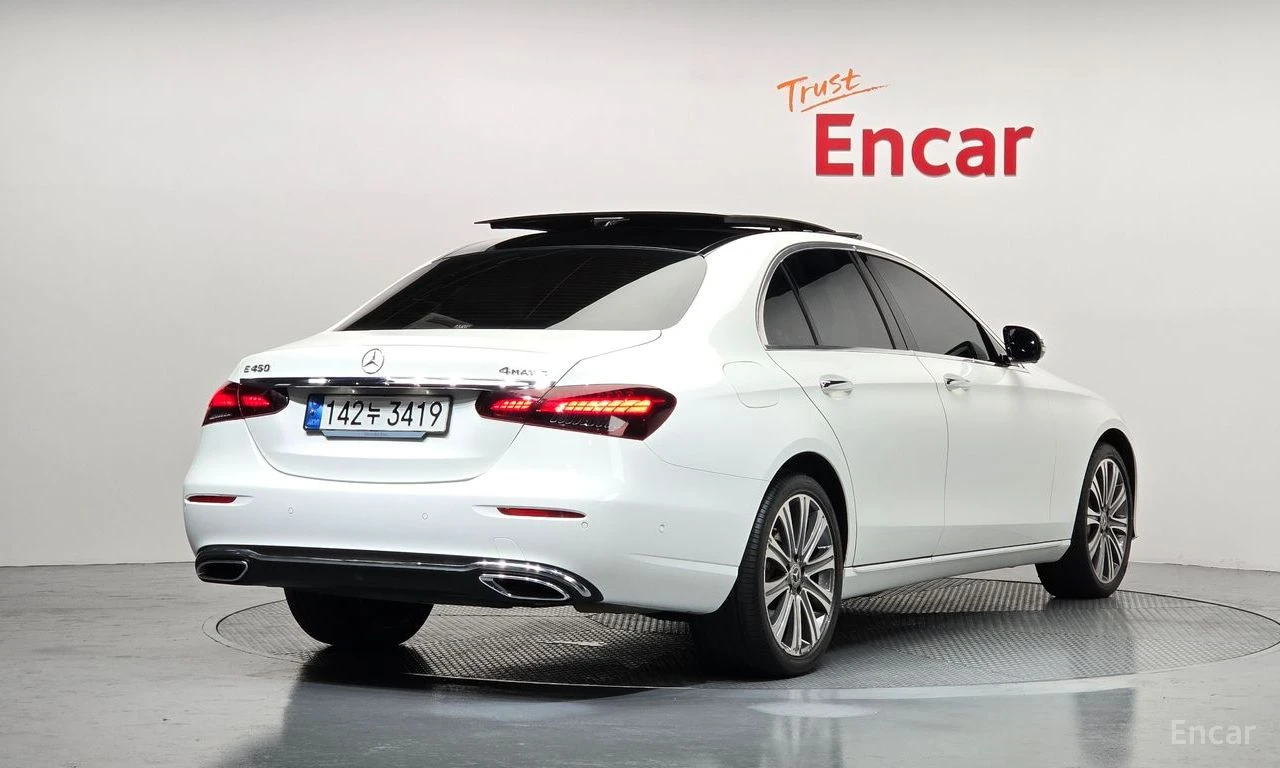 Mercedes-Benz E 450 4MATIC* BURMESTER* ОБДУХВАНЕ* LANE* ASSIST* 360КАМ, снимка 2 - Автомобили и джипове - 55695872
