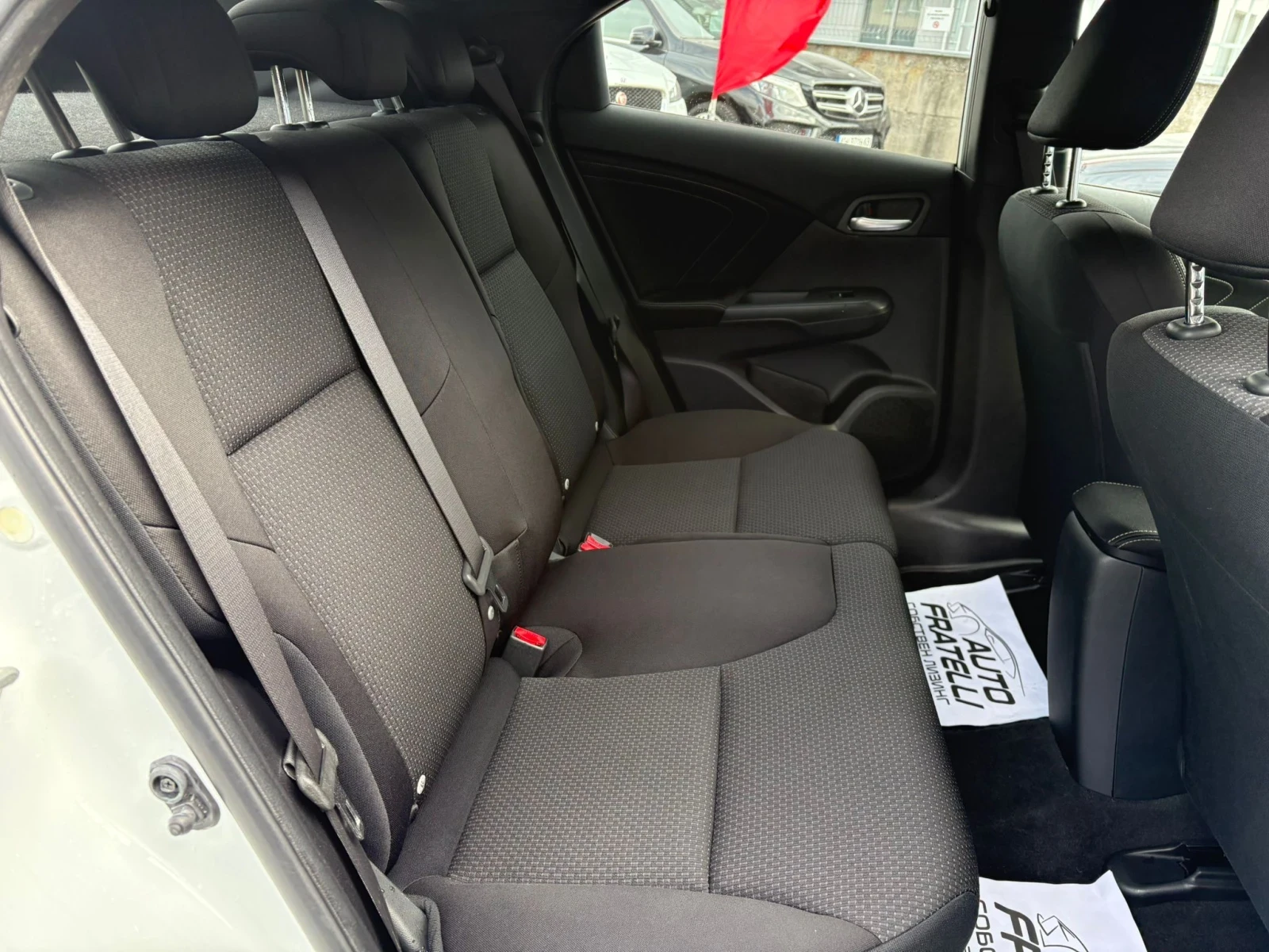 Honda Civic 1.6D FACELIFT | ������ | ������ | Mobile.bg � ����������� 10
