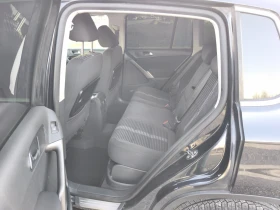 VW Tiguan 2.0TDI/4x4, снимка 11 - Автомобили и джипове - 53639349