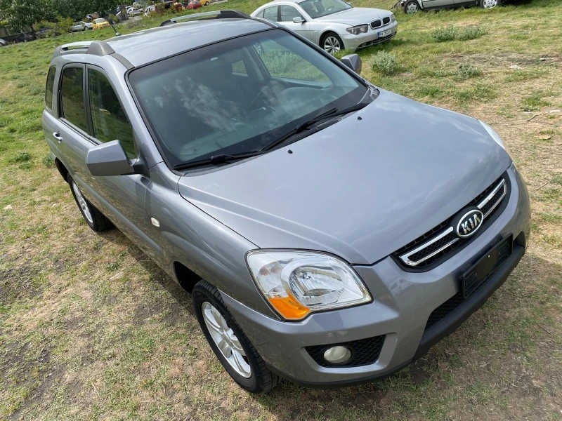 Kia Sportage 2.0i Bi-Fuel * , снимка 2 - Автомобили и джипове - 46746858