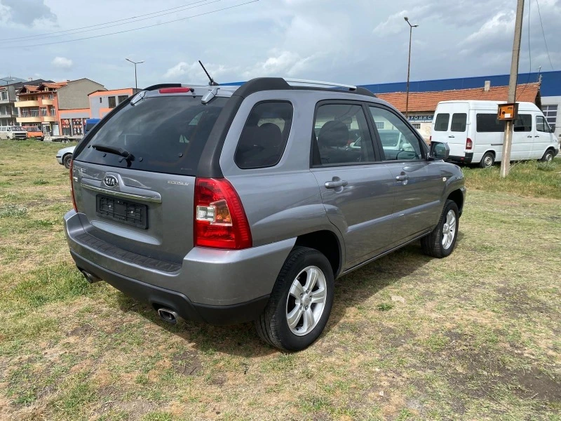 Kia Sportage 2.0i Bi-Fuel * , снимка 4 - Автомобили и джипове - 46746858