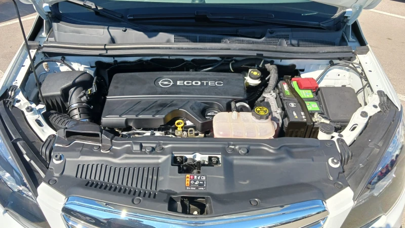 Opel Mokka 1.6 CDTI, снимка 16 - Автомобили и джипове - 51793327