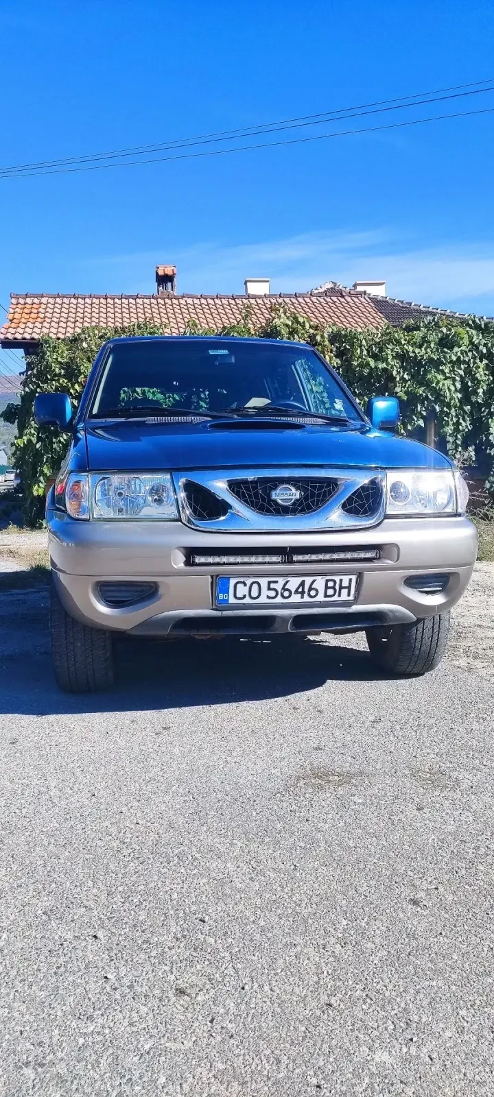 Nissan Terrano 2.7 TDI, снимка 13 - Автомобили и джипове - 47440258