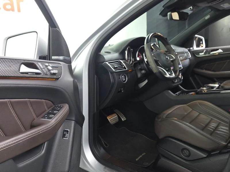 Mercedes-Benz GLE 4MATIC* HARMAN KARDON* DISTRONIC* 360* TV* PANO* , снимка 8 - Автомобили и джипове - 55336435