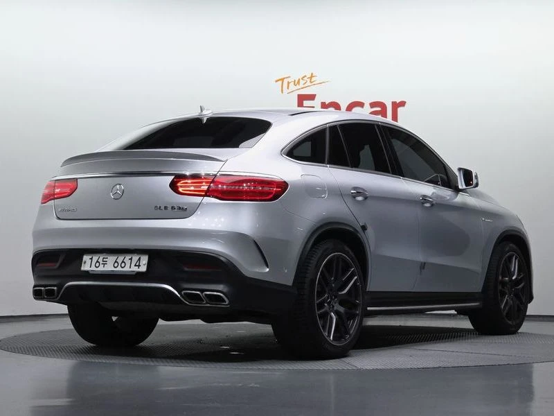 Mercedes-Benz GLE 4MATIC* HARMAN KARDON* DISTRONIC* 360* TV* PANO* , снимка 2 - Автомобили и джипове - 55336435