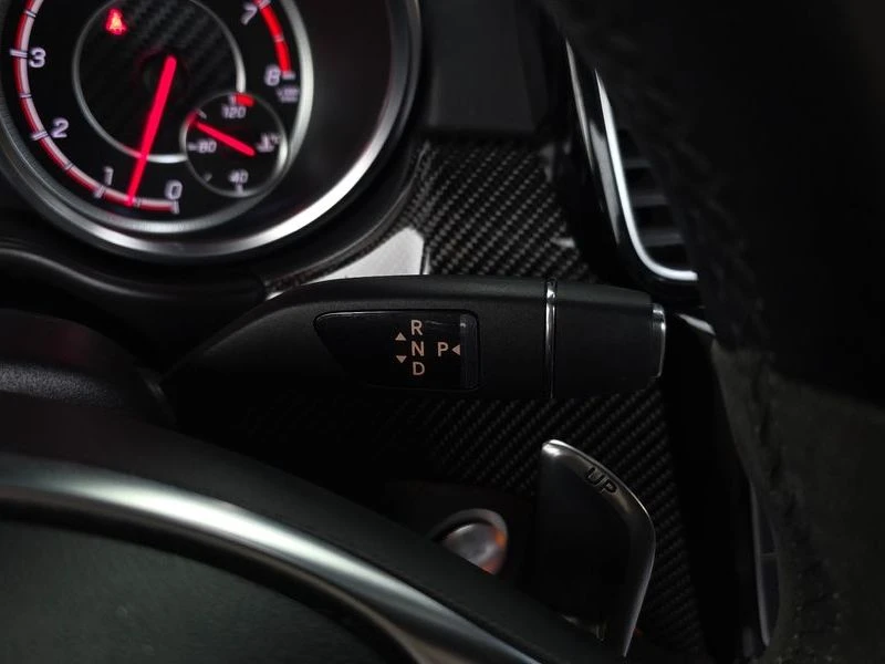 Mercedes-Benz GLE 4MATIC* HARMAN KARDON* DISTRONIC* 360* TV* PANO* , снимка 7 - Автомобили и джипове - 55336435