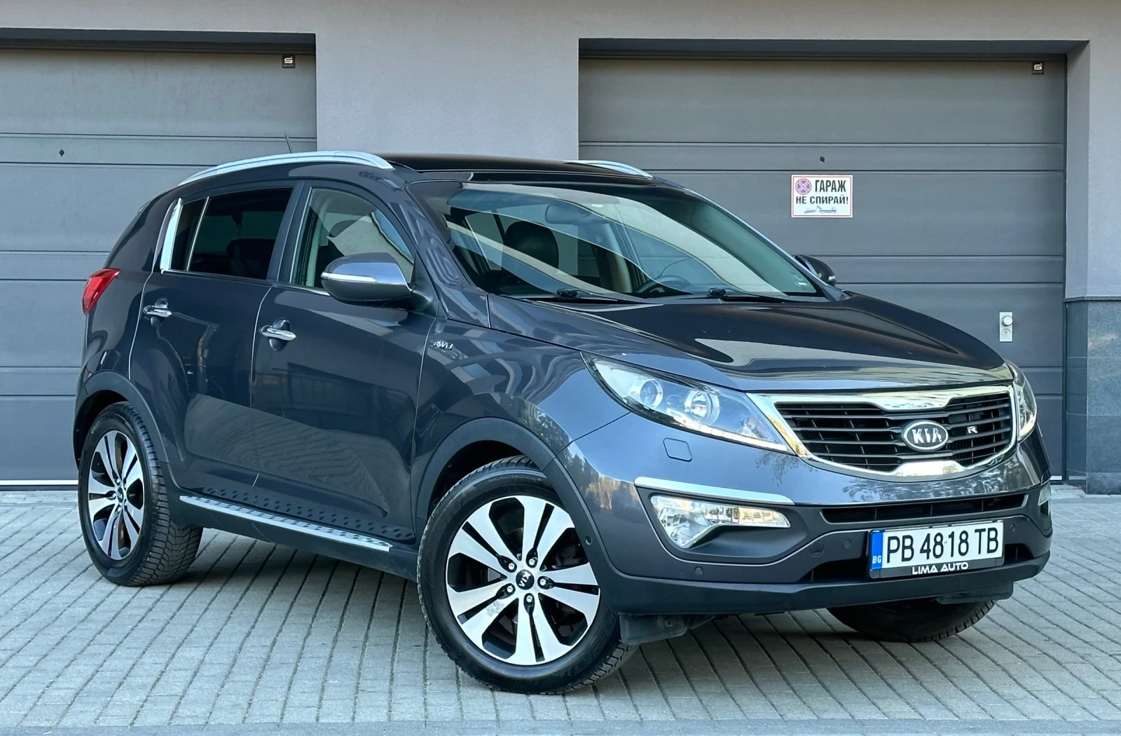 Kia Sportage 2.0CRDi 4x4 185hp / Pano / Navi / Keyless - изображение 3