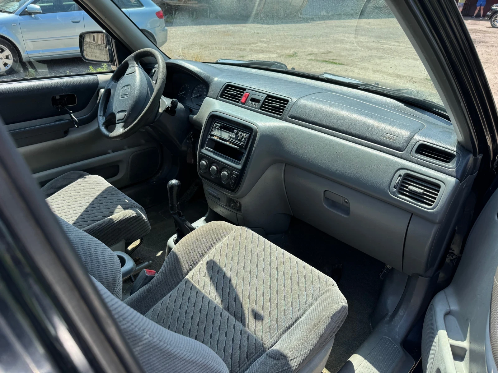 Honda Cr-v 2, 0 Италия 4х4 - изображение 6