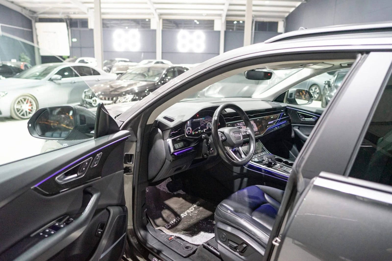 Audi Q8 55TFSI QUATTRO FULL S LINE   100% | Mobile.bg   11