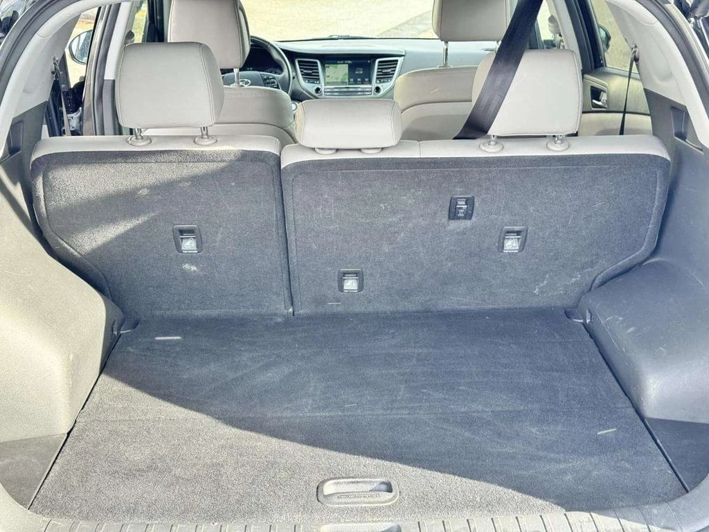 Hyundai Tucson * SE (Popular Equipment Pkg.), Eco, Sport, Limited | Mobile.bg � ����������� 17