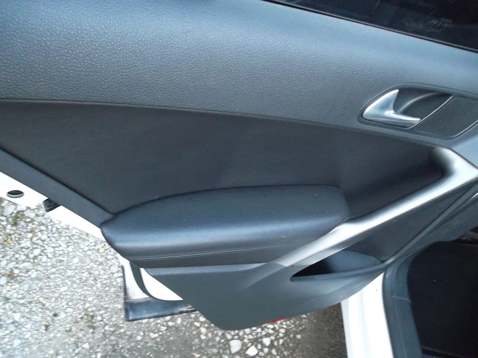 VW Tiguan 2.0TDI 4x4 offroad paket - изображение 8