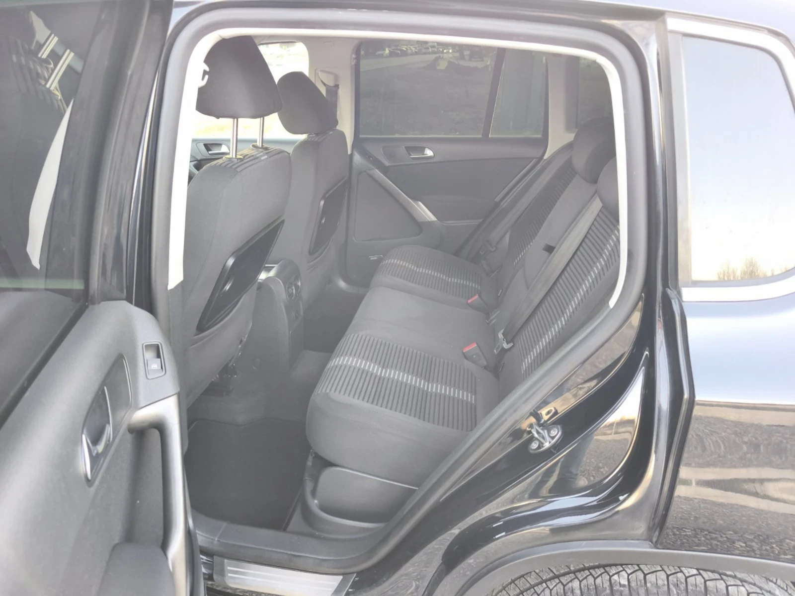 VW Tiguan 2.0TDI/4x4 | Mobile.bg � ����������� 11