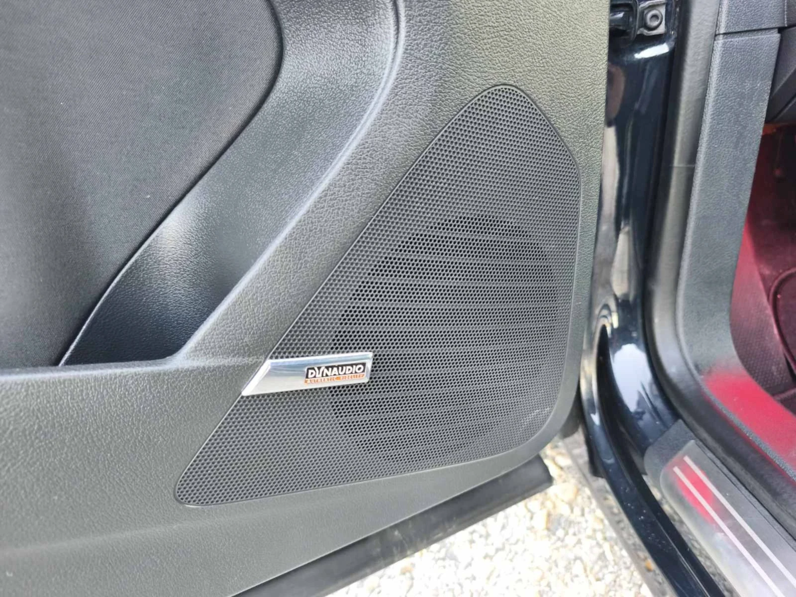 VW Tiguan 2.0TDI/4x4 | Mobile.bg � ����������� 15