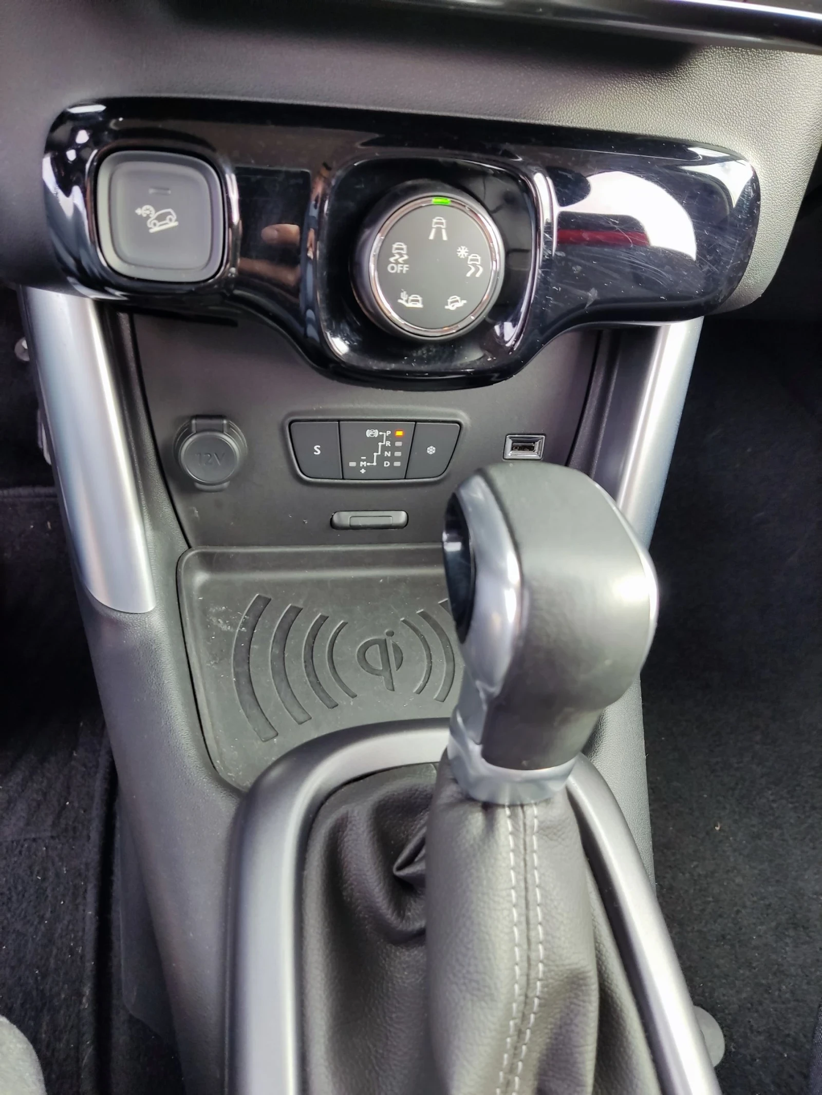 Citroen C3 Aircross, снимка 5 - Автомобили и джипове - 53895903