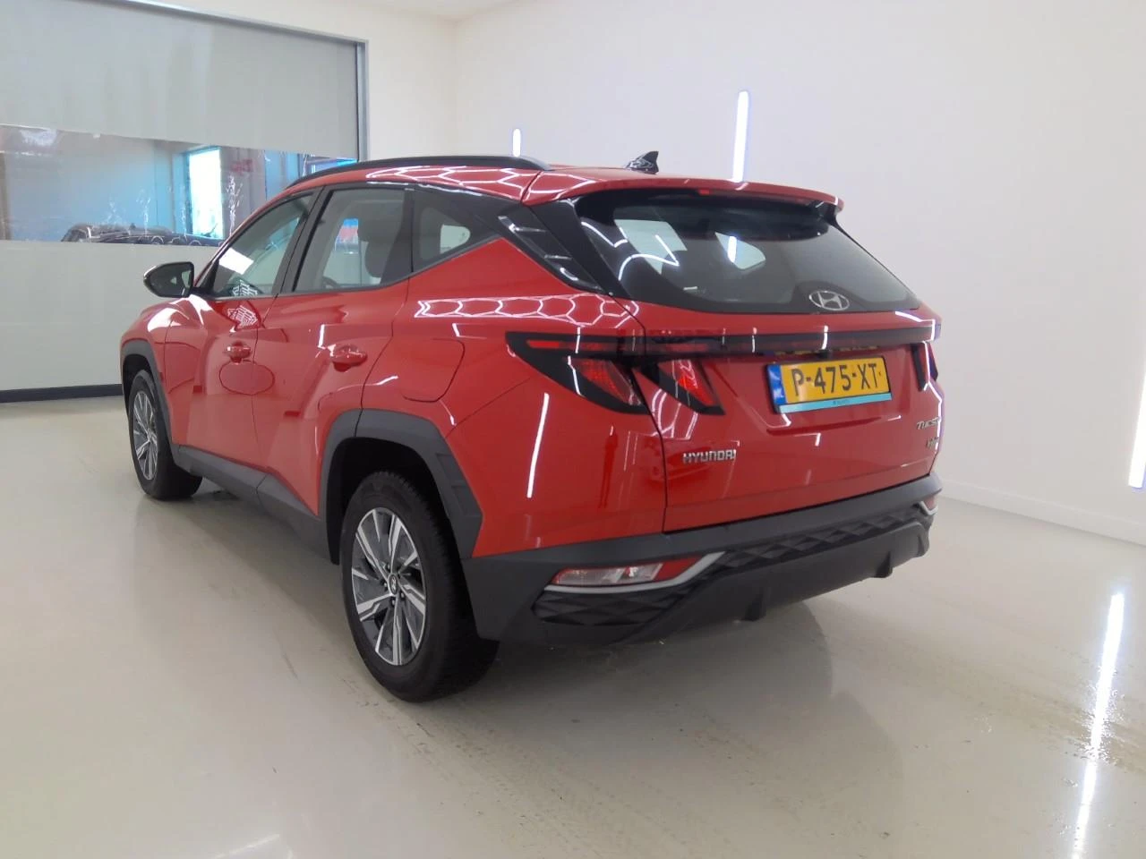 Hyundai Tucson 1.6 T-GDI Comfort, снимка 4 - Автомобили и джипове - 54079910