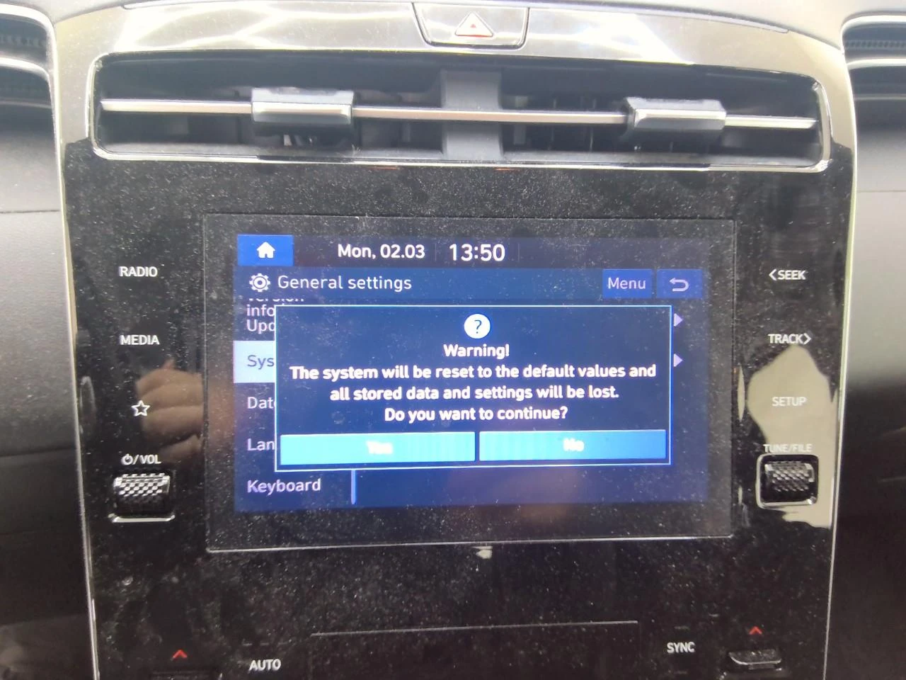 Hyundai Tucson 1.6 T-GDI Comfort, снимка 13 - Автомобили и джипове - 54079910