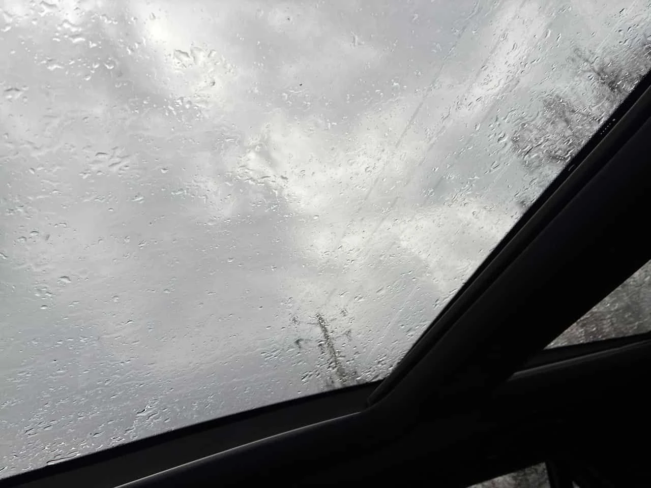 Mercedes-Benz GLE 43 AMG 4MATIC* DISTRONIC* H/K* 360* ВИДЕО* , снимка 15 - Автомобили и джипове - 54160875