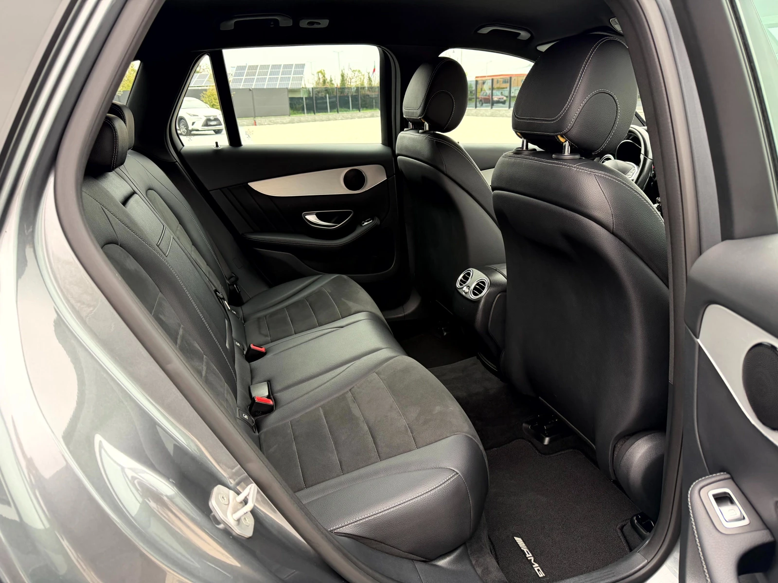 Mercedes-Benz GLC 250 d 4MATIC AMG LINE 9G-TRONIC , снимка 13 - Автомобили и джипове - 54164826