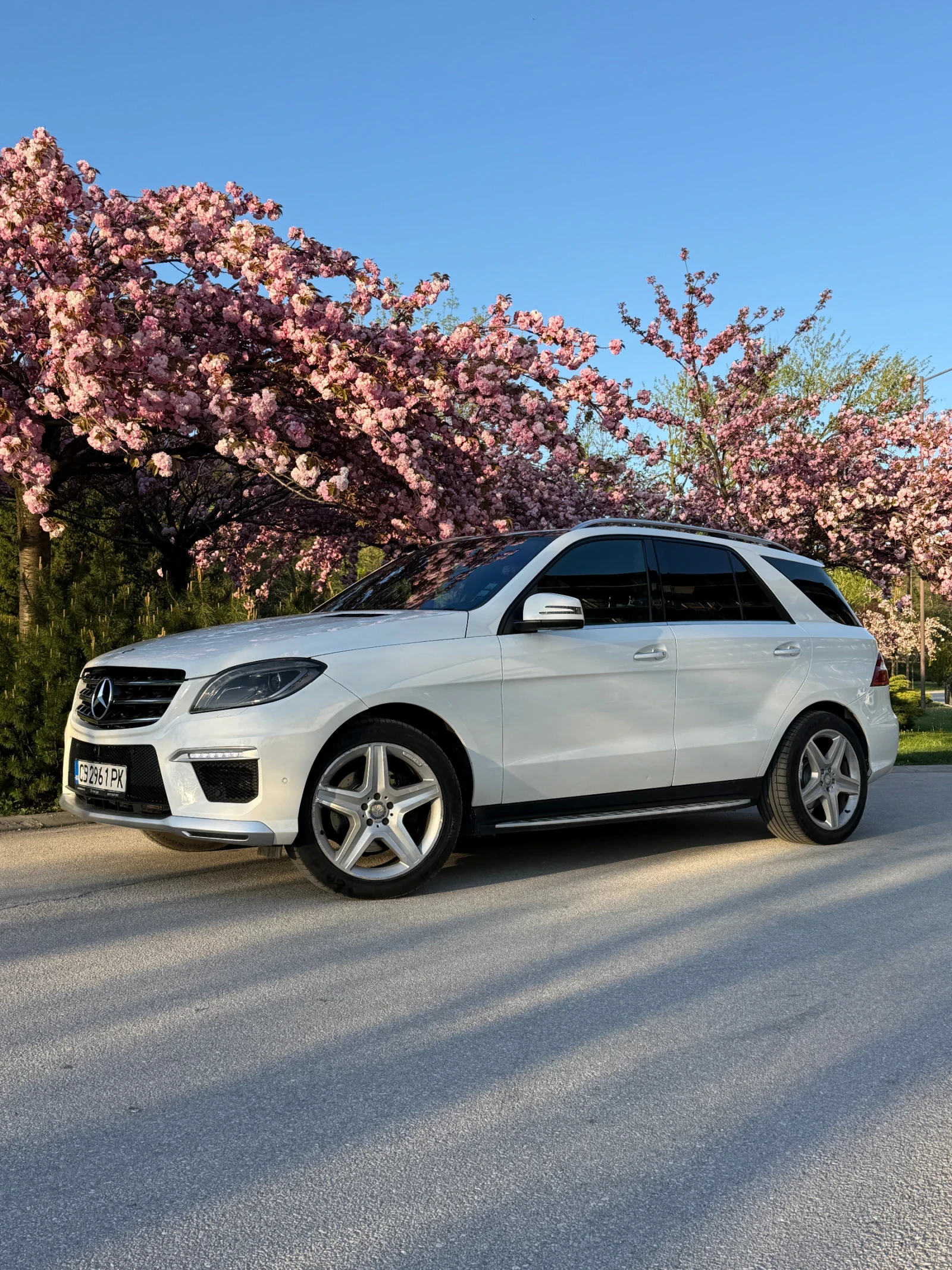 Mercedes-Benz ML 350 FACELIFT 4MATIC ОБСЛУЖЕН ПАНОРАМА БЕЗ ЗАБЕЛЕЖКИ