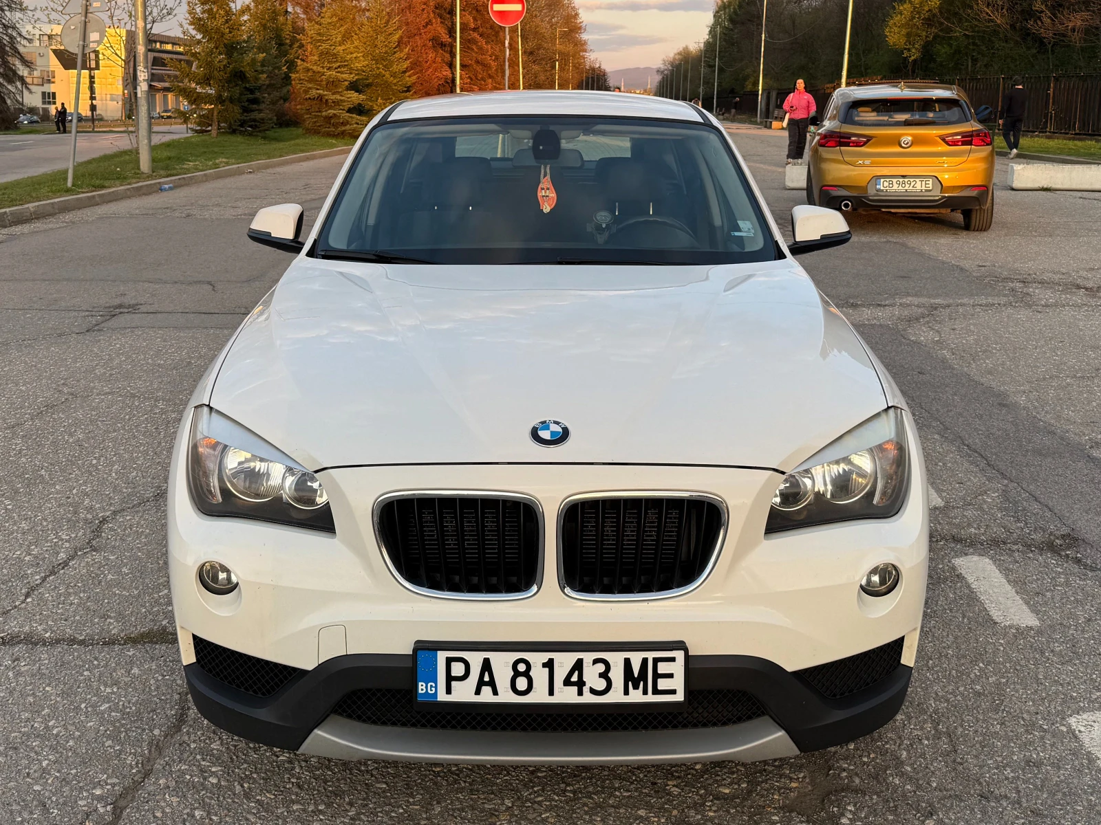 BMW X1 1.8SDRIVE СЕРВИЗНА ИСТОРИЯ, снимка 2 - Автомобили и джипове - 54305111