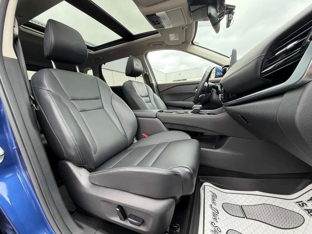 Nissan Rogue  | SL | 360 | PANO | ПОДГРЕВИ | КОЖА | , снимка 17 - Автомобили и джипове - 54368526