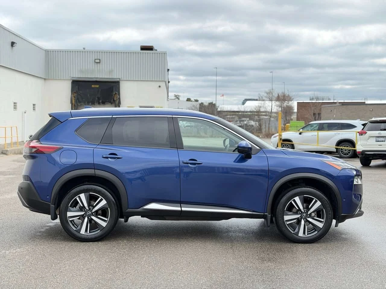 Nissan Rogue  | SL | 360 | PANO | ПОДГРЕВИ | КОЖА | , снимка 4 - Автомобили и джипове - 54368526